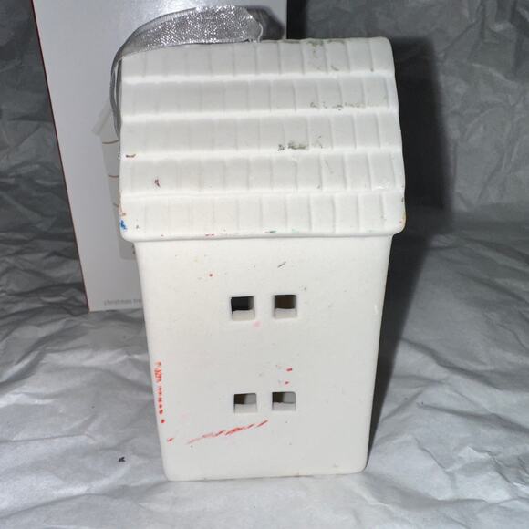 Hallmark Keepsake 2024 Happy New Home Christmas Tree Ornament - Pre-loved, Used - Picture 3 of 7